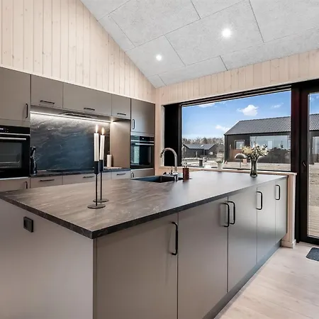 Gustaf - 800m From The Sea By Interhome בית נופש