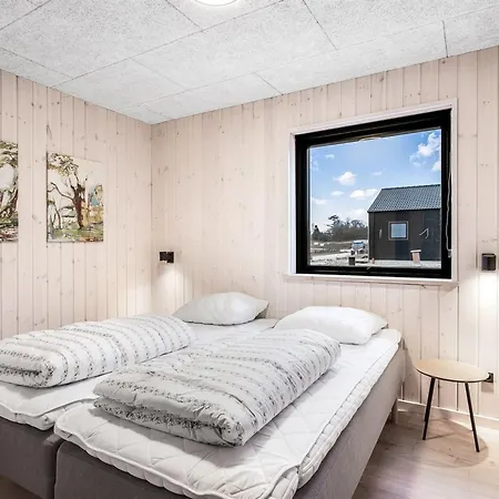 Gustaf - 800m From The Sea By Interhome * Glesborg