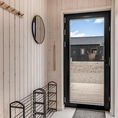 Gustaf - 800m From The Sea By Interhome Feriehus *