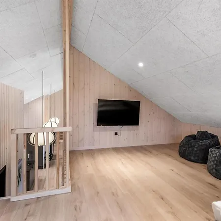 Holiday home Gustaf - 800m From The Sea By Interhome