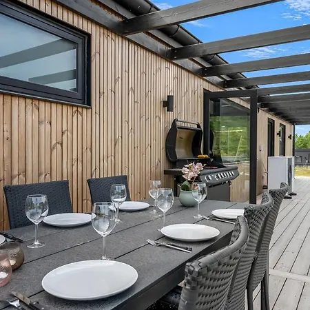 Gustaf - 800m From The Sea By Interhome בית נופש *