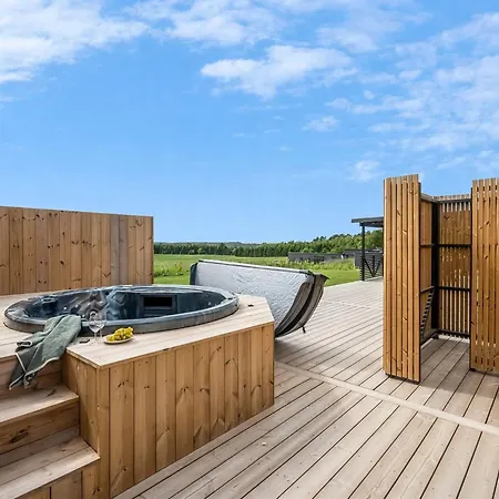 Gustaf - 800m From The Sea By Interhome Glesborg